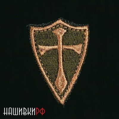 Нашивка на липучке крест на щите