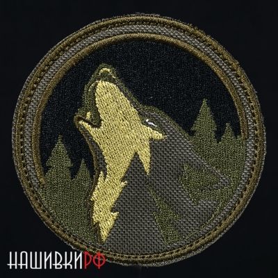 Нашивка дикий волк