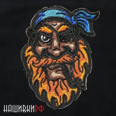 Одноглазый пират - термо нашивка для одежды