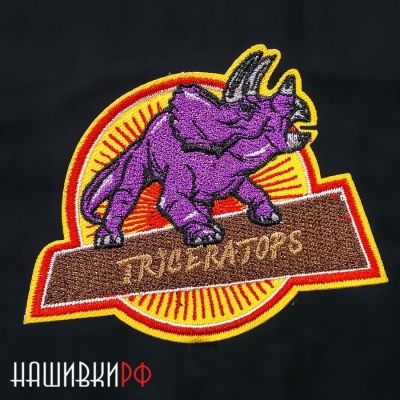 Нашивка трицератопс на термо основе