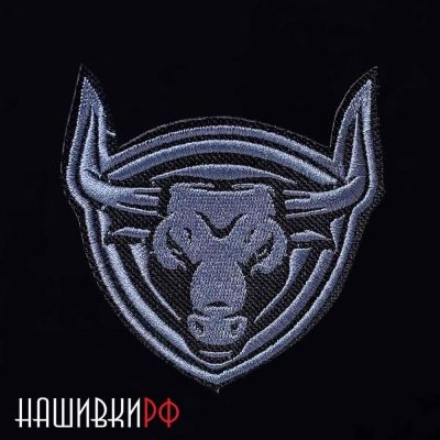 Нашивка с головой быка