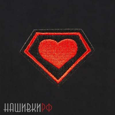 Нашивка брилиантовое сердце