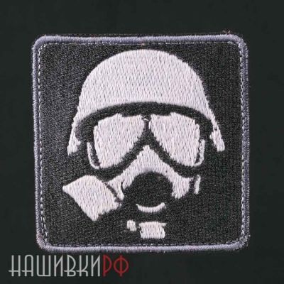 Серая нашивка сталкер в противогазе метро 2033